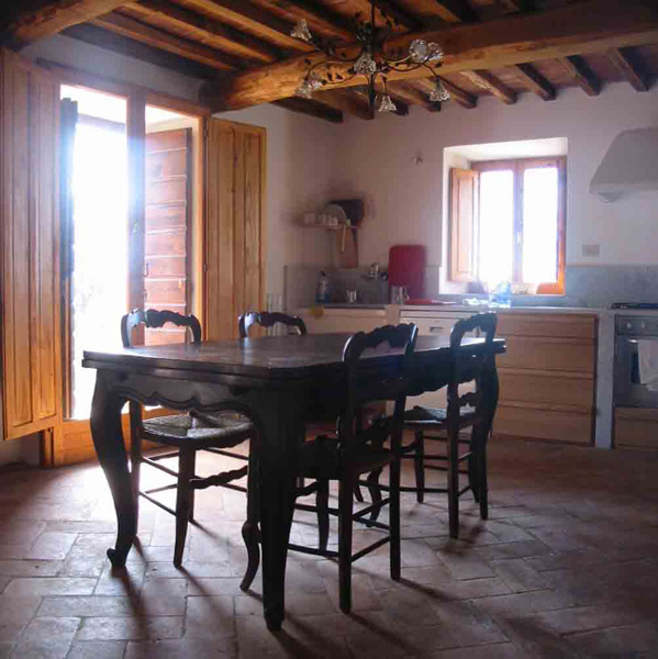 http://www.gdmp-studio.it/files/gimgs/47_166cucinacasaacqueridotta.jpg